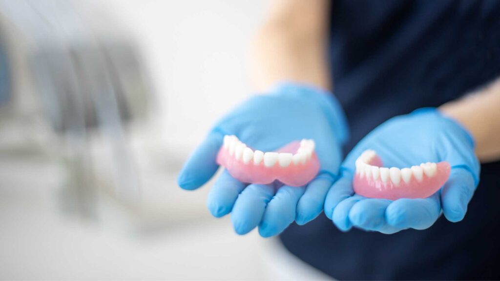 Dentures Treatment in Thane (2024) 5 Tips for Maintaining Dentures